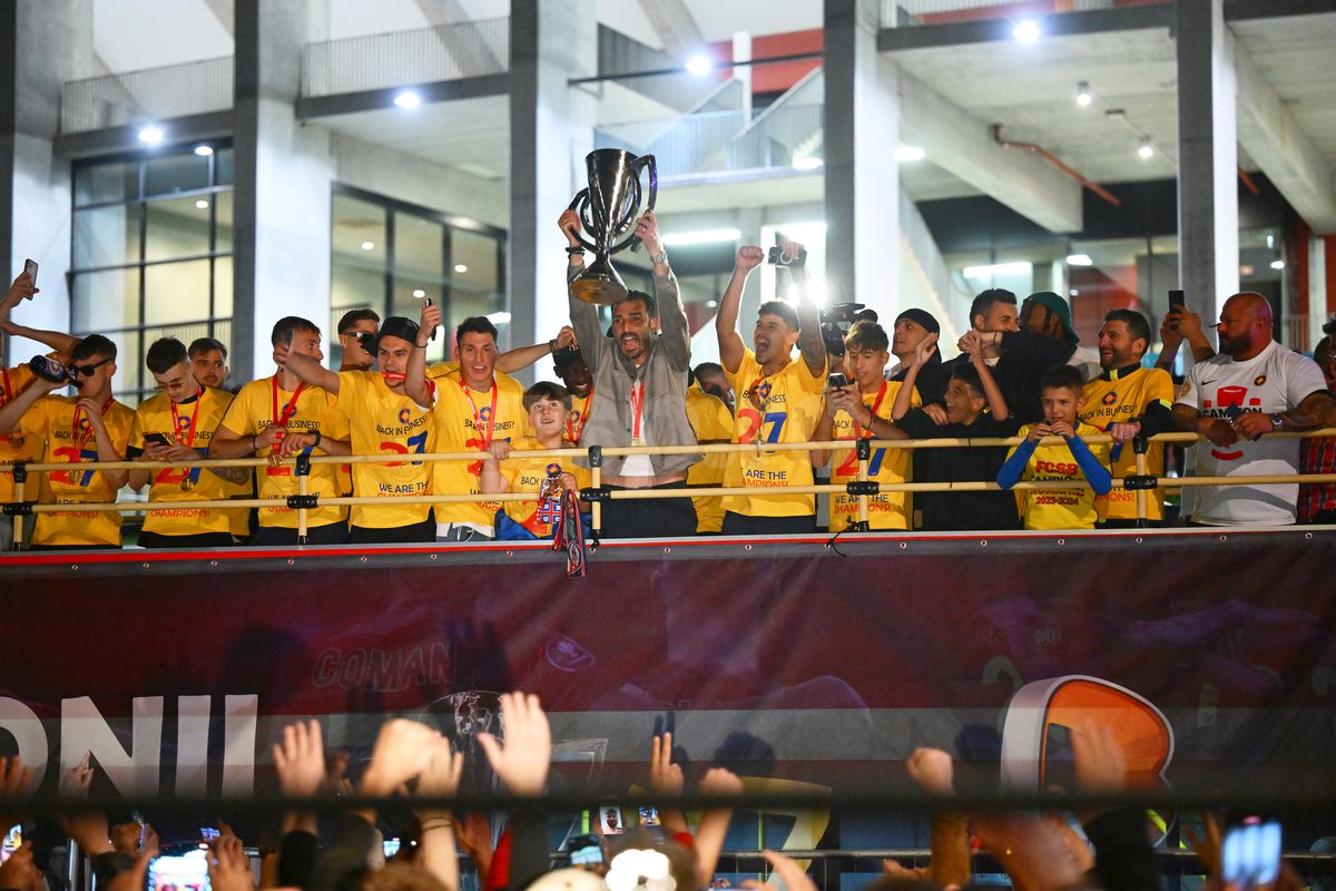 De la „țeapa” Bancorex, de 2,4 miliarde, la giganți precum Orange sau ArcelorMittal » Care sunt companiile care „au luat titlul” în Liga 1, după Revoluție