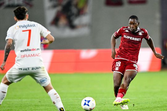 Kader Keita (dreapta), transferat definitiv de Rapidm, foto: Imago Images