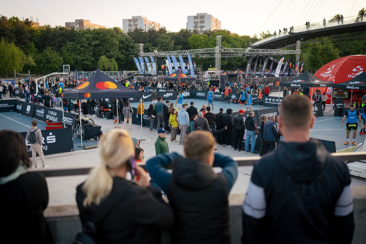 Peste două mii de oameni au jucat baschet la Sport Arena Streetball » Cine sunt câștigătorii și cum arată programul viitor