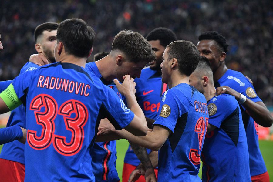 Calcule răsturnate pentru FCSB și CFR Cluj în Europa » Ce impact major au avut surprizele din finalele cupelor