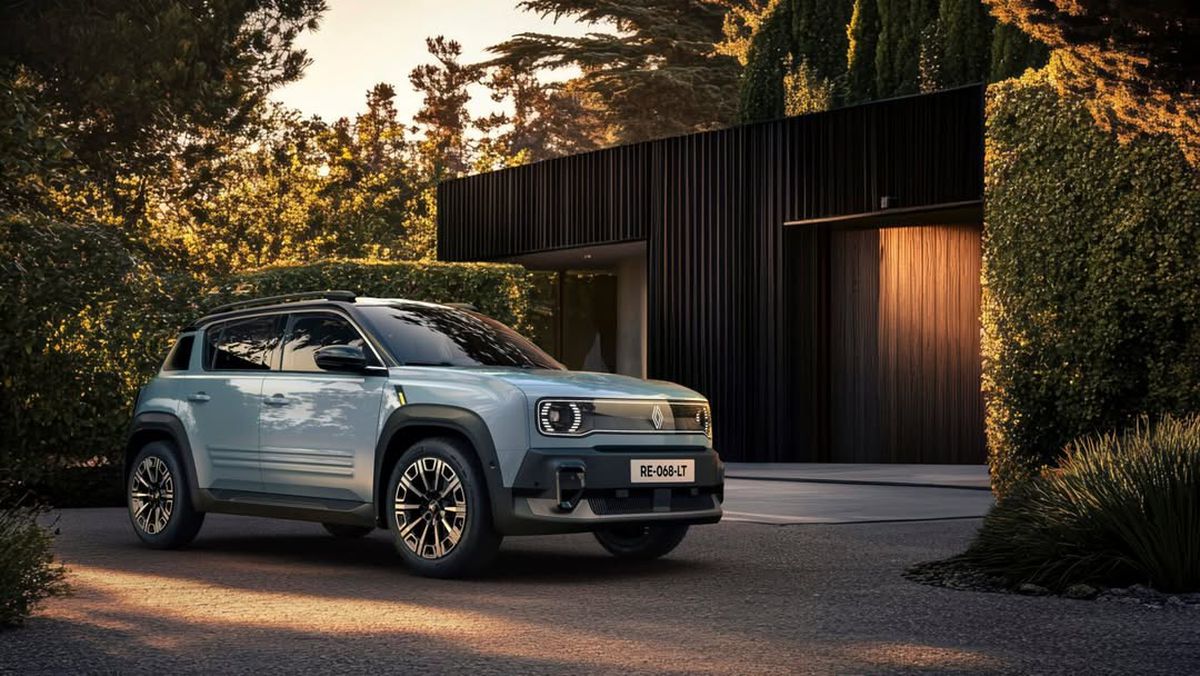 Mașina celebră a revenit după 30 de ani în România » A păstrat ADN-ul „tatălui” și este mai ieftină decât Ford și Fiat