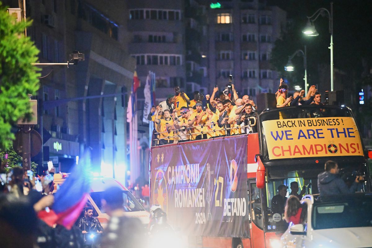 De la „țeapa” Bancorex, de 2,4 miliarde, la giganți precum Orange sau ArcelorMittal » Care sunt companiile care „au luat titlul” în Liga 1, după Revoluție