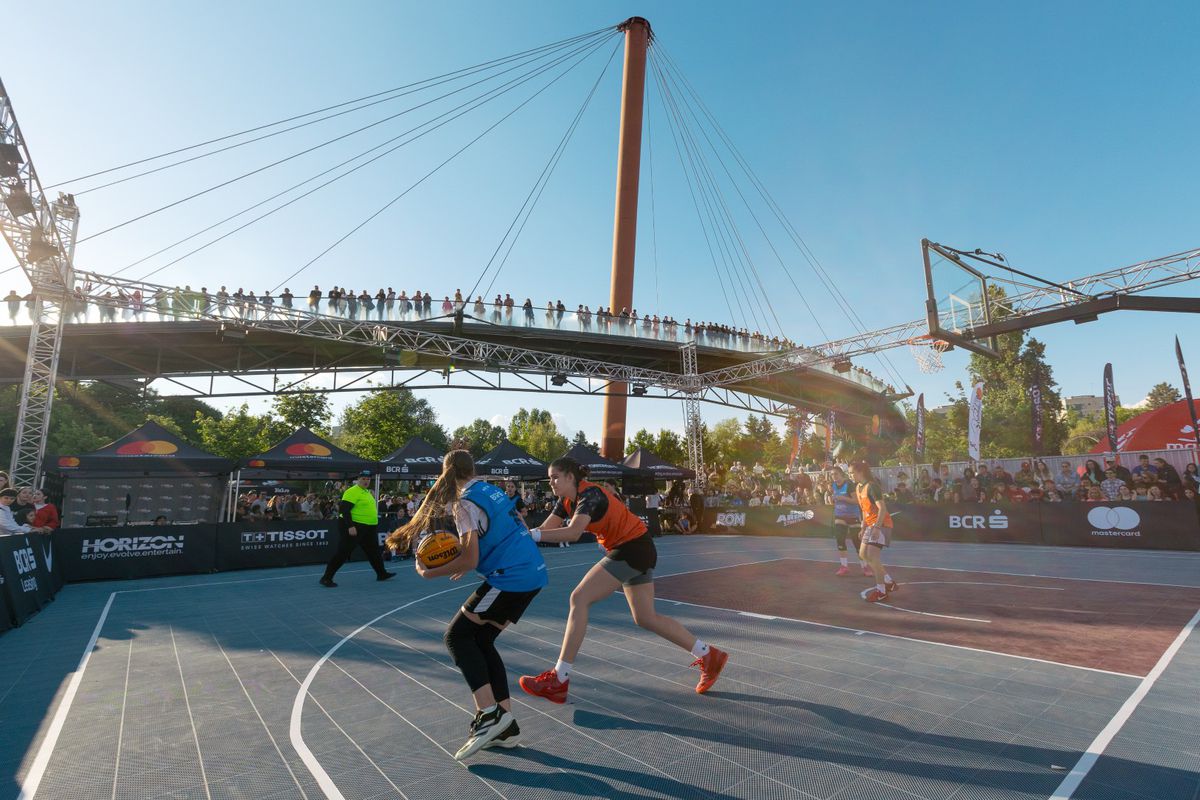 Peste două mii de oameni au jucat baschet la Sport Arena Streetball » Cine sunt câștigătorii și cum arată programul viitor