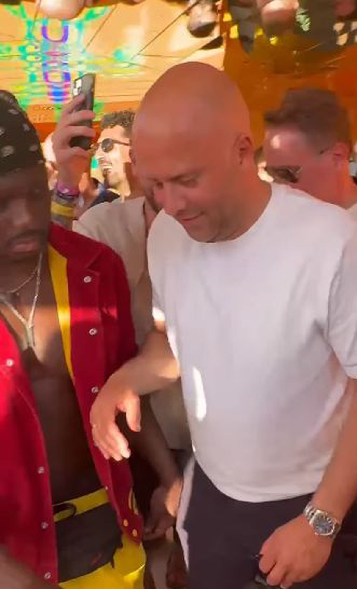 Imagini virale cu Arne Slot! Locația exclusivistă în care a sărbătorit titlul câștigat cu Liverpool