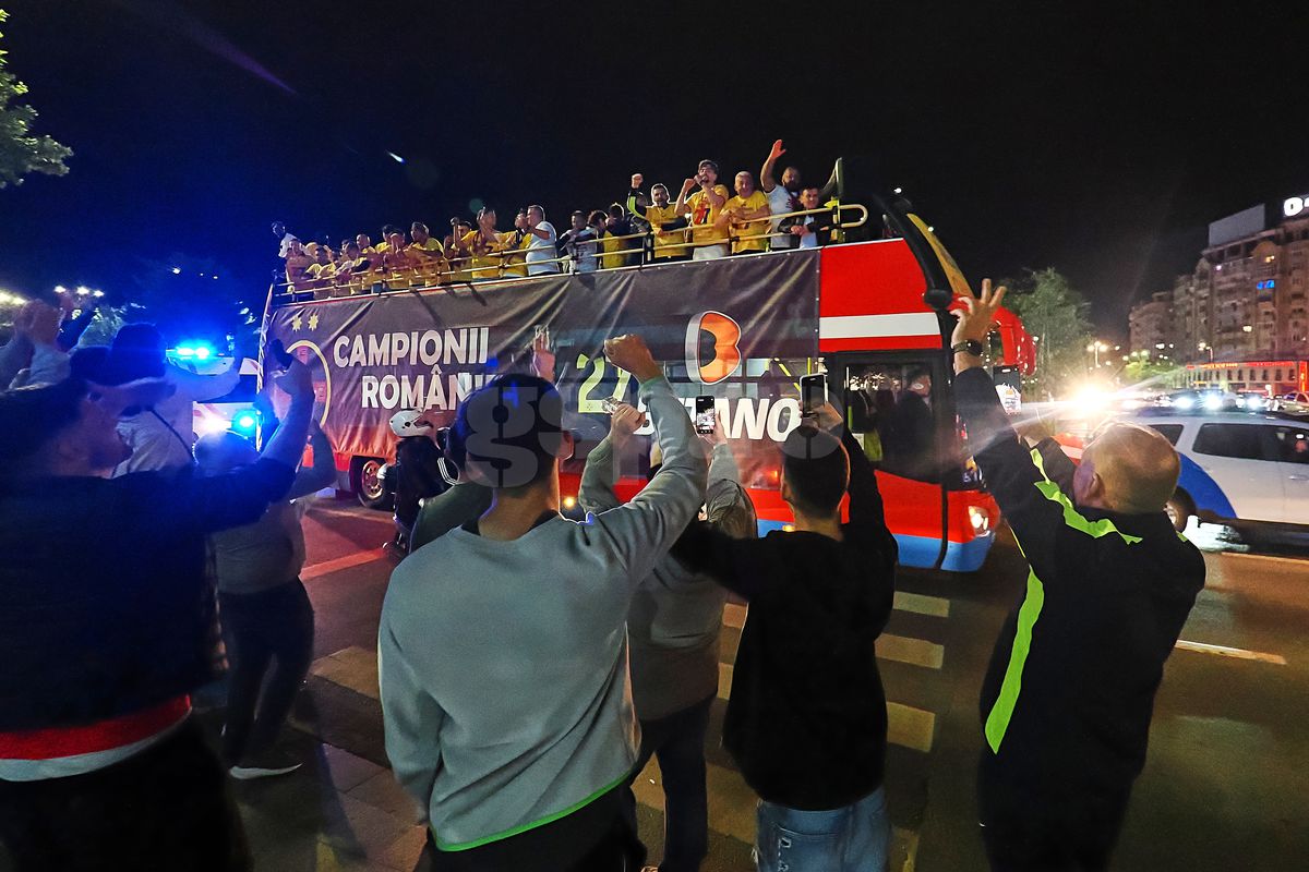 De la „țeapa” Bancorex, de 2,4 miliarde, la giganți precum Orange sau ArcelorMittal » Care sunt companiile care „au luat titlul” în Liga 1, după Revoluție