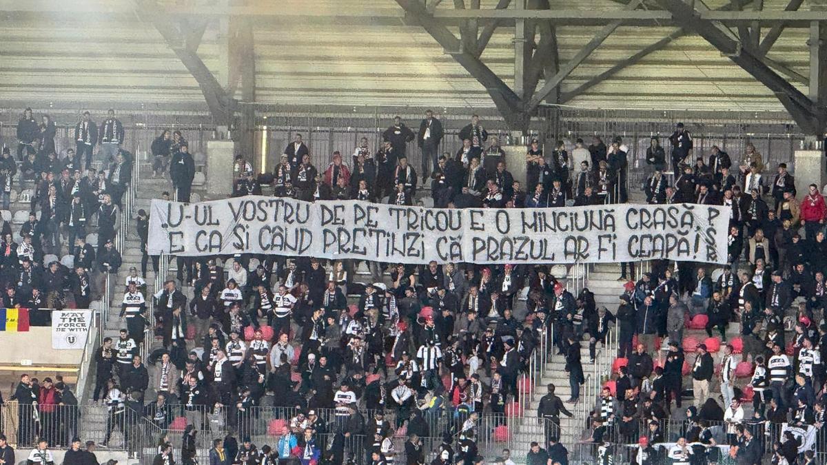 Toate mesajele afișate în tribune la U Cluj - Universitatea Craiova, finala Cupei României Betano
