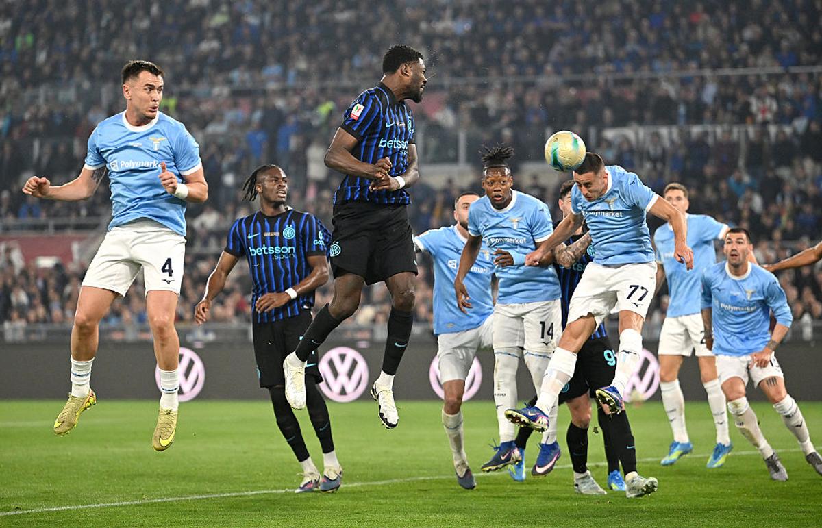 Ave, Chivu! Este regele Italiei: Inter a câștigat și Cupa, după ce a strivit-o pe Lazio