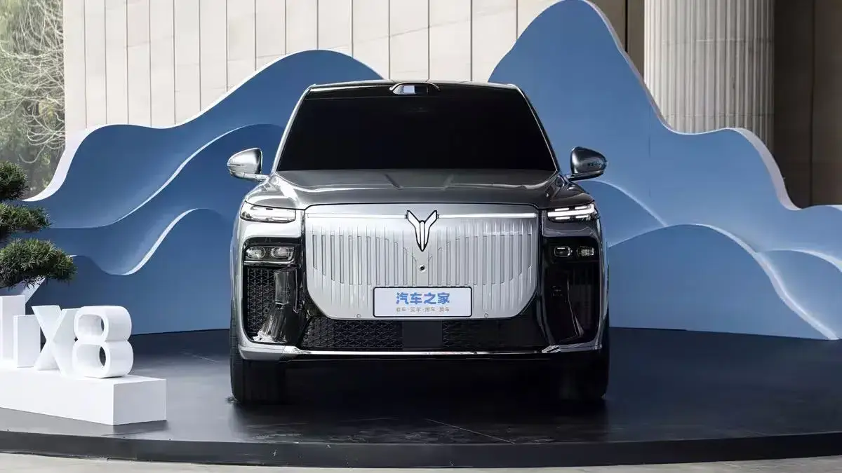Chinezii au prezentat „Rolls-Royce-ul de pe Temu” » Prețul este de 10 ori mai mic