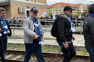 U Cluj - Universitatea Craiova pentru Cupa României Betano » Fanii Craiovei au ajuns la Sibiu, Mihai Rotaru alături de ei