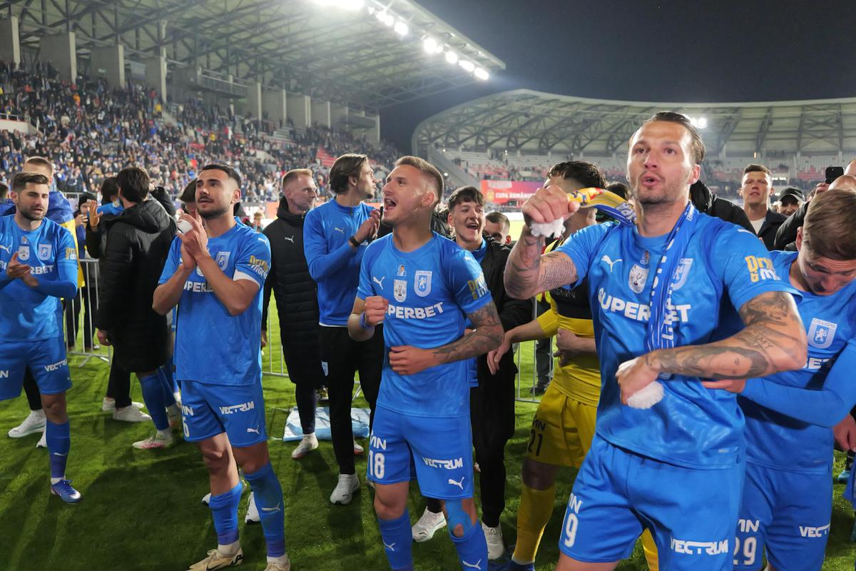 Cum a sărbătorit Universitatea Craiova triumful din Cupa României