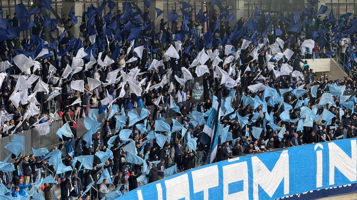 Scenografii din istorie la finala Cupei României Betano » „Ecouri din trecut” la Cluj, „tunarul din Bănie” înălțat în peluza Craiovei