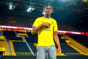 Borussia Dortmund a anunțat prima achiziție a verii: 20 milioane de euro pentru uriașul de 1,95 metri