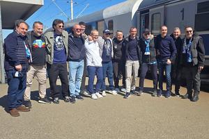 U Cluj - Universitatea Craiova pentru Cupa României Betano » Filmul zilei: Mihai Rotaru, alături de suporteri în trenul spre Sibiu