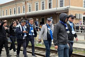 U Cluj - Universitatea Craiova pentru Cupa României Betano » Fanii Craiovei au ajuns la Sibiu, Mihai Rotaru alături de ei