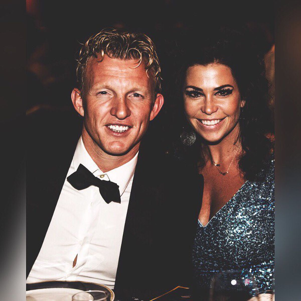 FOTO Dirk Kuyt divorțează după 17 ani! Soția vrea jumătate din avere