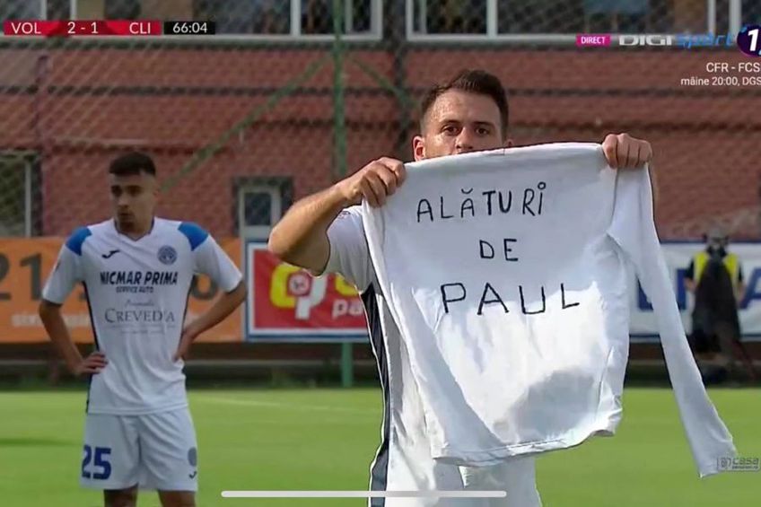 Colegii i-au dedicat lui Paul Pîrvulescu un gol anulat pentru ofsaid. Captură Digi Sport