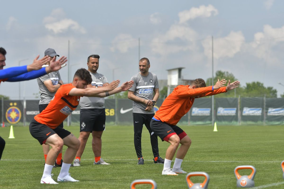 FCSB, primul antrenament cu Dinu Todoran