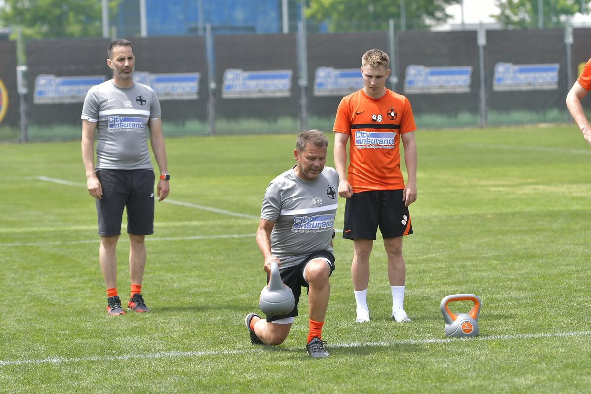 Imagini de la primul antrenament condus de Dinu Todoran la FCSB: jucătorii proaspăt transferați, prezenți