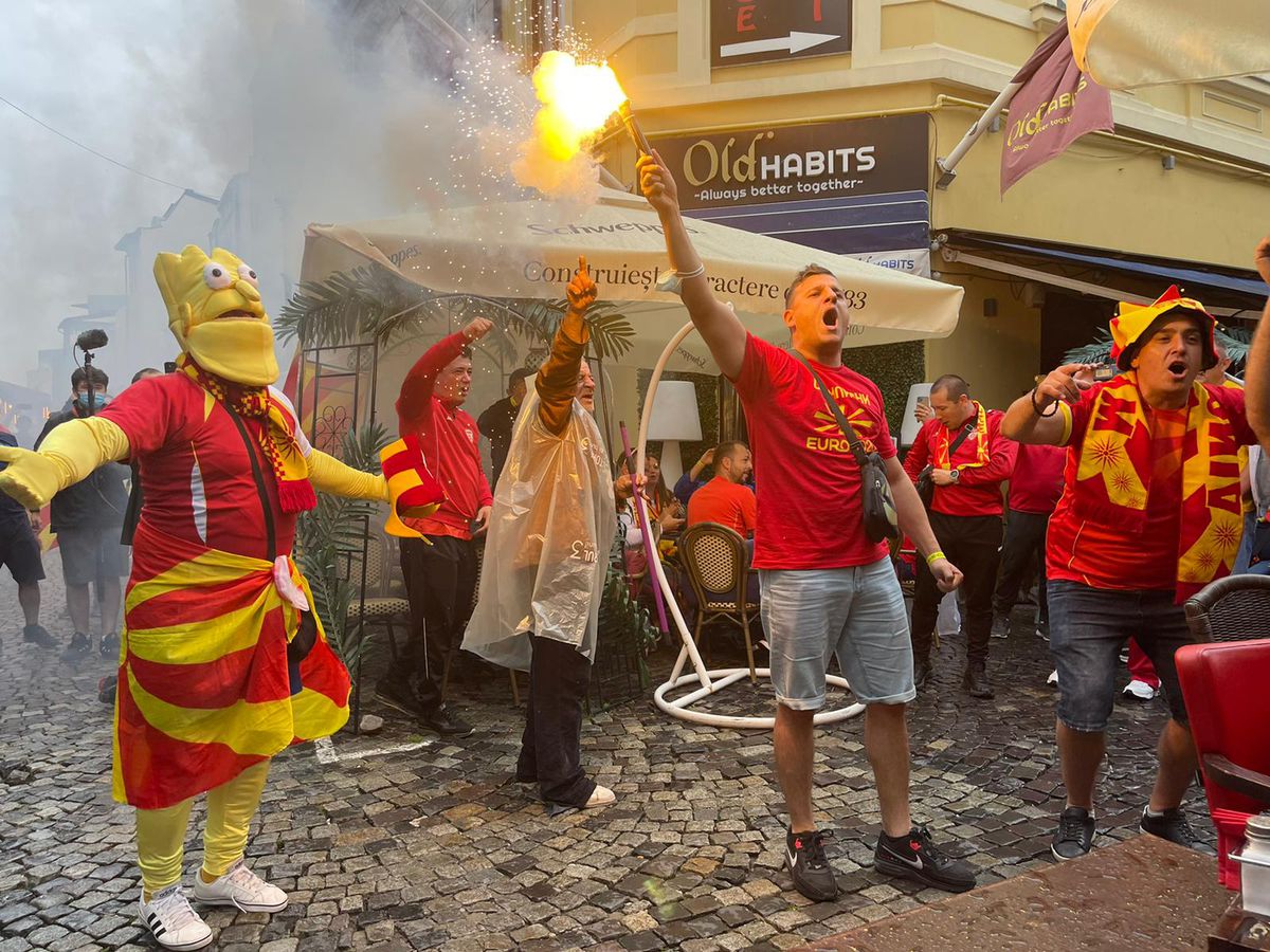 Nord-macedonenii, show în Centrul Vechi al Capitalei » Se îndreaptă acum spre Arena Națională