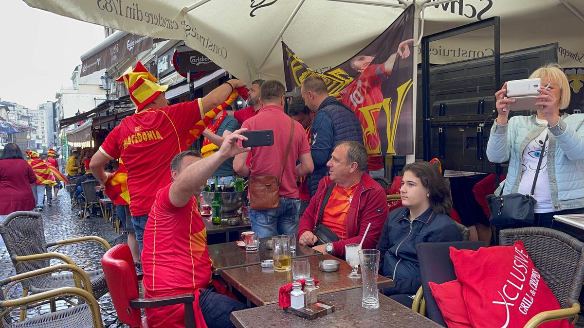 Austria - Macedonia de Nord, pas cu pas spre stadion » Reporterul GSP a urmat traseul fanilor: de la controlul medical, la fluierul de start