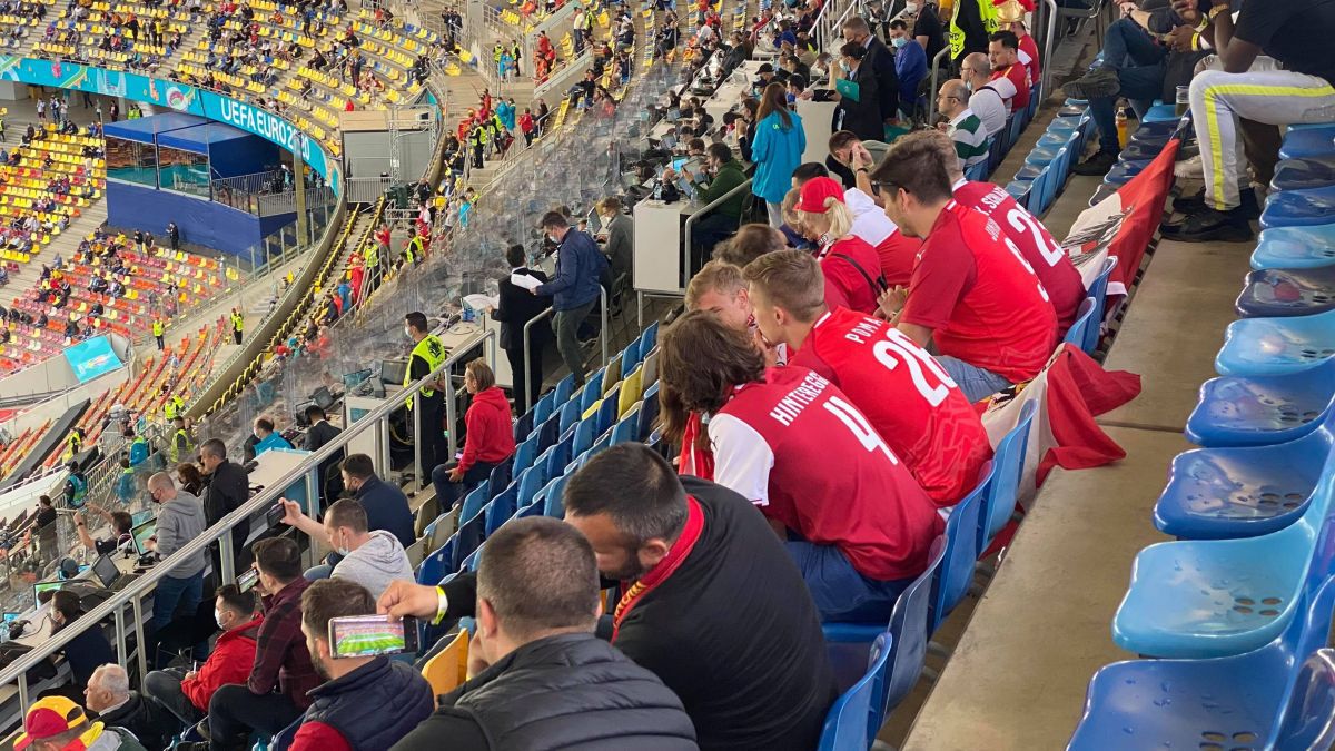 10 lucruri care nu s-au văzut la TV înainte de Austria - Macedonia de Nord » Am scăpat de bișnițari, stadionul s-a transformat