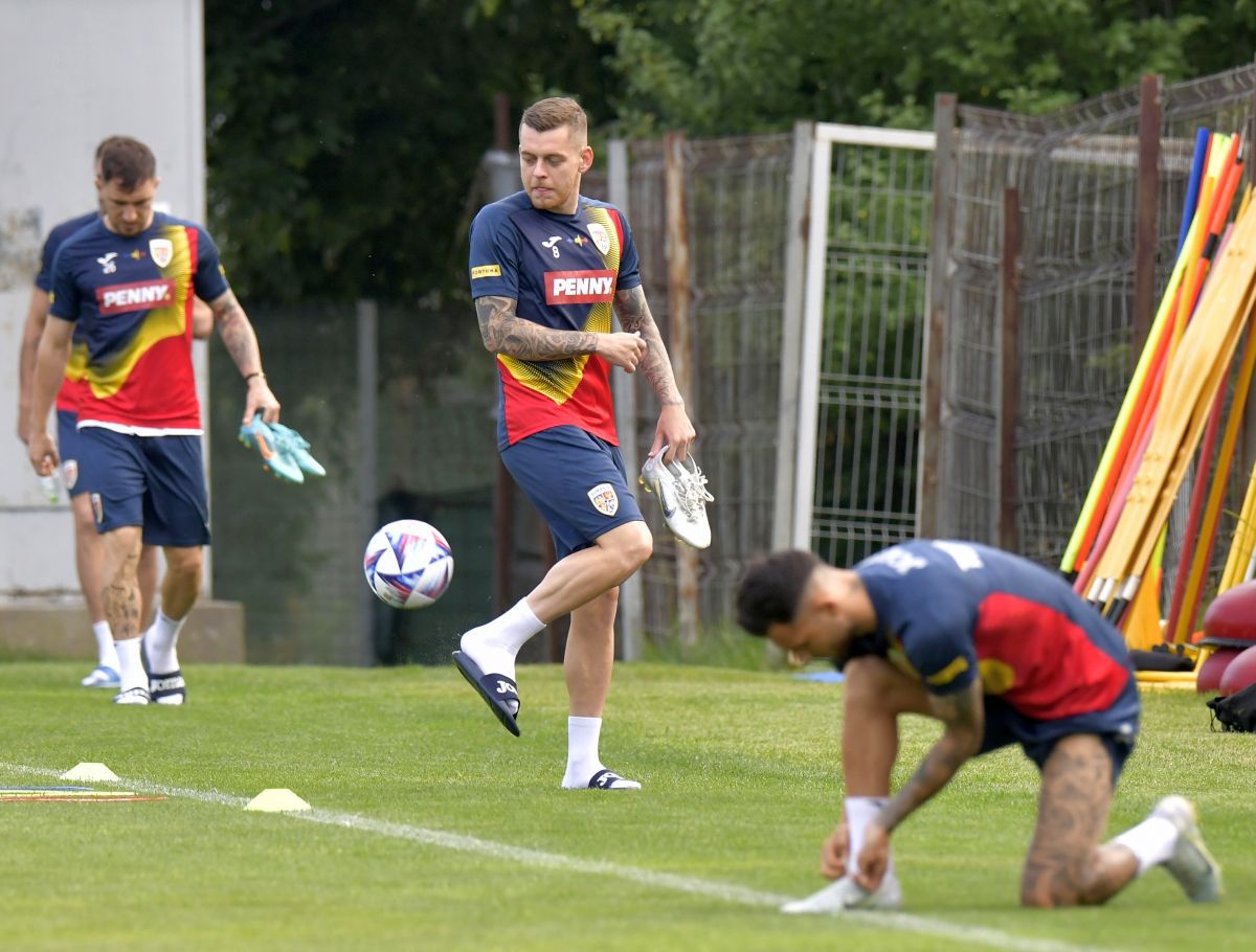 Imagini de la ultimul antrenament al României din iunie