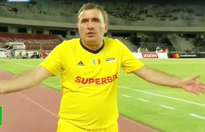 I-a cășunat pe un cameraman! Hagi, un car de nervi pentru că era filmat... la un eveniment public