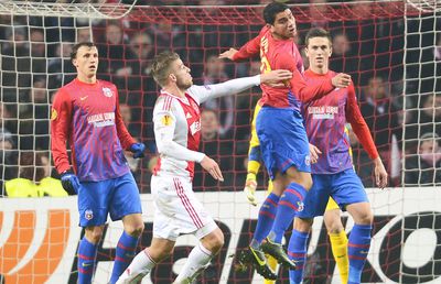 Fostul coechipier îl sfătuiește pe Chiricheș să nu vină la FCSB: „Nu văd care ar fi logica”