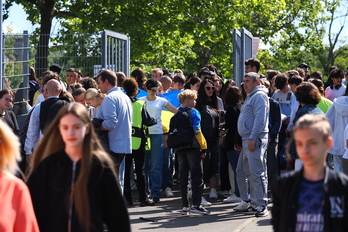 Ucraina învață să zâmbească din nou, alături de Mudryk și Zinchenko » Am asistat la primul antrenament al adversarei: chiote de bucurie în locul sirenelor și al războiului blestemat