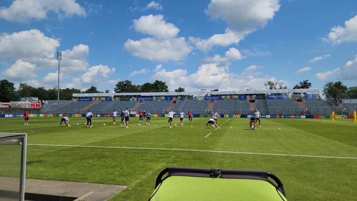 Viteză și intensitate » La ce a lucrat Edi Iordănescu cu 4 zile înainte de meciul cu Ucraina