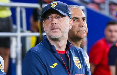 Edward Iordănescu, apel pe Facebook pentru români: „Vă și rog ceva” + staff-ul complet de 26 de persoane al selecționerului