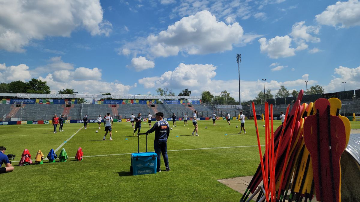 Antrenamentul României - 13 iunie