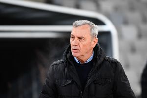 Încă 3 fotbaliști dați afară de Mircea Rednic de la UTA » Numărul plecărilor ajunge la 10
