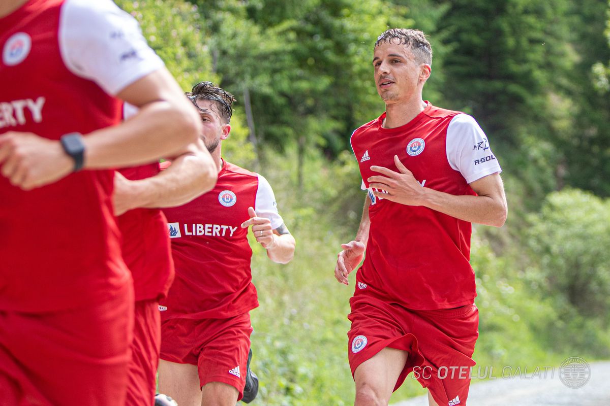 Imagini din cantonamentul montan al celor de la Oțelul Galați