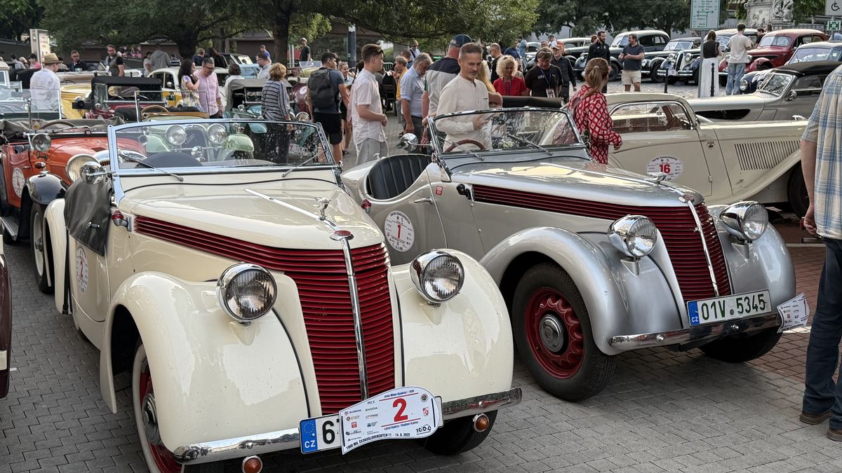 Cursă auto istorică cu tradiție între Praga și Bratislava - iunie 2025