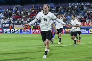 Tensiuni între Woltemade și VfB Stuttgart: „Oferta e de-a dreptul jignitoare!”. Bayern s-a înțeles cu jucătorul