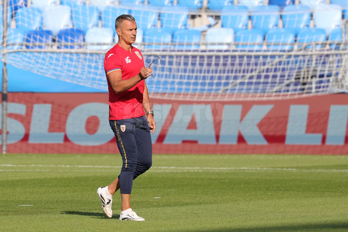 I-a pus în genunchi pe jucători! Antrenament oficial inedit al naționalei României înaintea meciului cu Spania, de la Euro U21