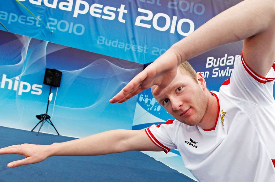 Dominik Koll a cucerit bronzul la Europenele din 2008, de la Eindhoven / FOTO: Imago Images Gigi, unde e agheasma? Am asistat la Pride Vienna, unde am văzut oameni-câini, bărbați acoperiți doar cu... o șosetă, copii și mii de oameni în vestimentații excentrice