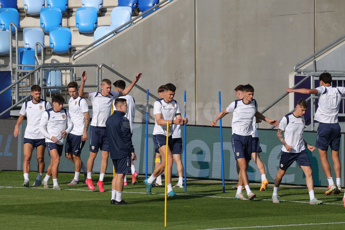 I-a pus în genunchi pe jucători! Antrenament oficial inedit al naționalei României înaintea meciului cu Spania, de la Euro U21
