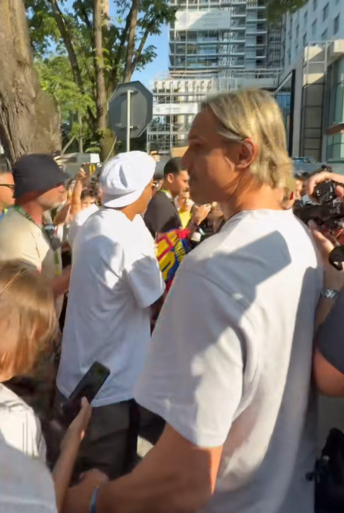 Ronaldinho a fost așteptat la Cluj de Emil Boc