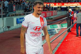 Farul l-a prezentat pe francezul „dispărut” sezonul trecut