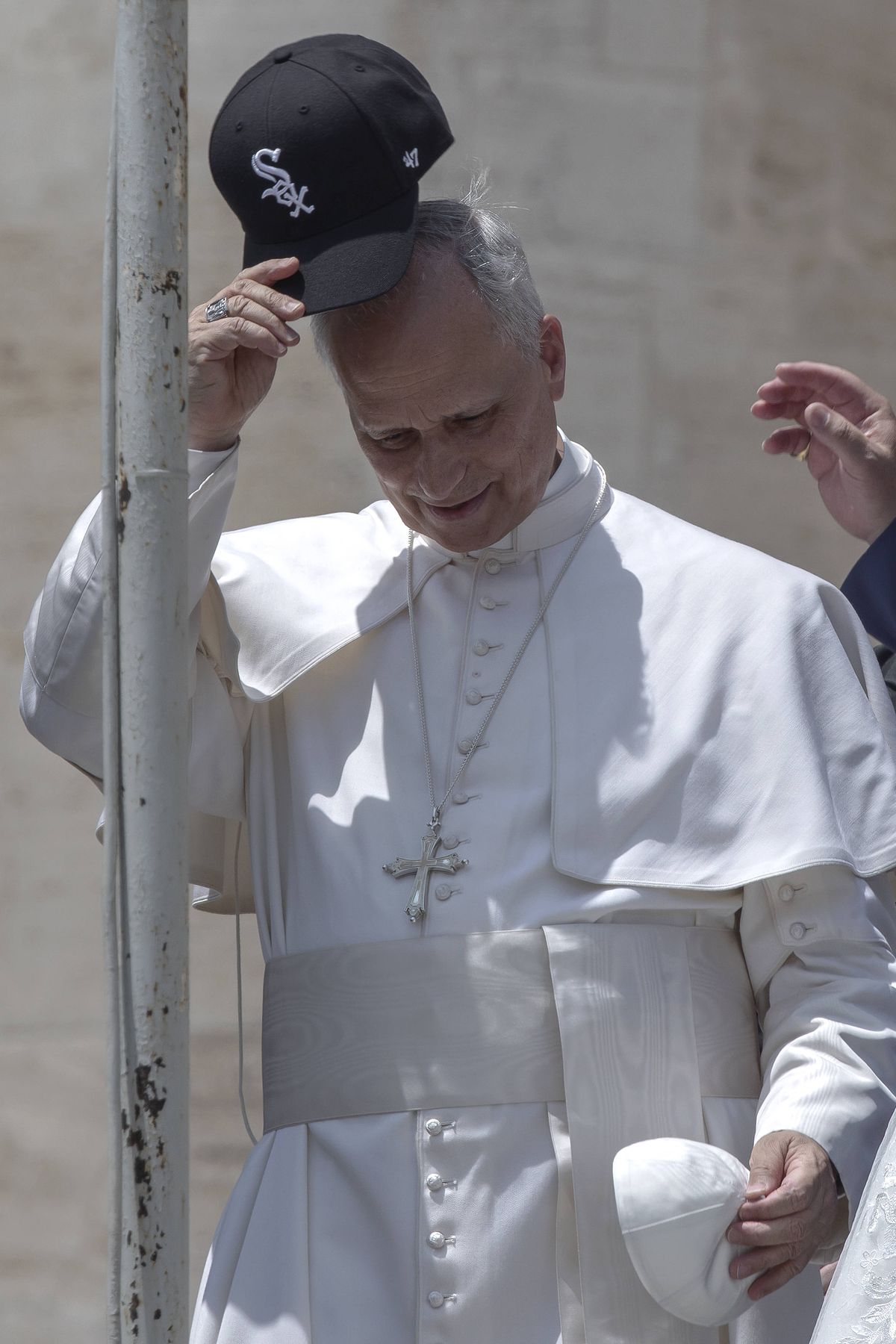 Papa Leon, cu șapca White Soxs