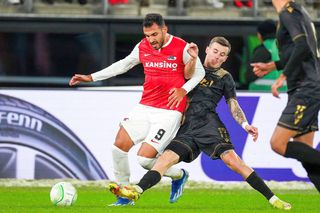 Hagi și Zicu vor să dea lovitura! » Farul, ofertă pentru un triplu campion din Europa