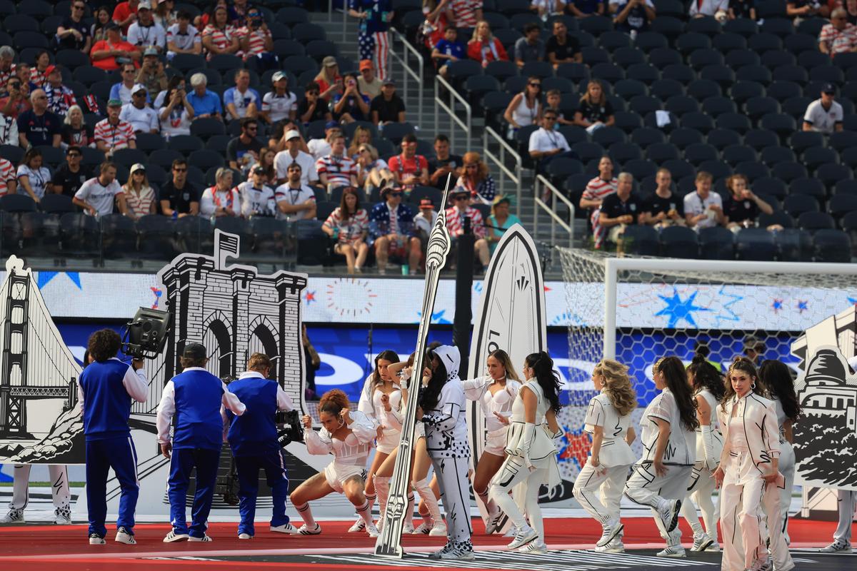 Huiduieli pentru Iran și tribune aproape goale » Cum a arătat ceremonia de deschidere a CM 2026 din Los Angeles