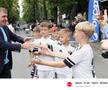 Fotografii de colecție și multe autografe  » Unde a aterizat Gică Hagi, după ce a refuzat să meargă la Campionatul Mondial