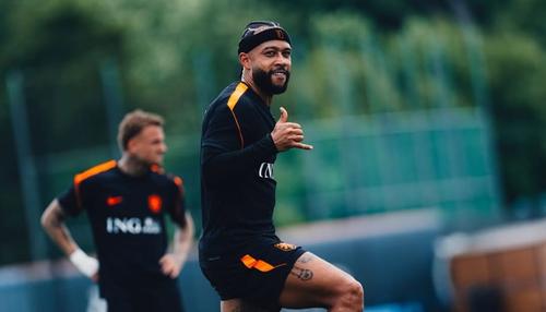 Memphis Depay, starul olandez venit de la Corinthians, este unul dintre fotbaliștii de clasă ai batavilor