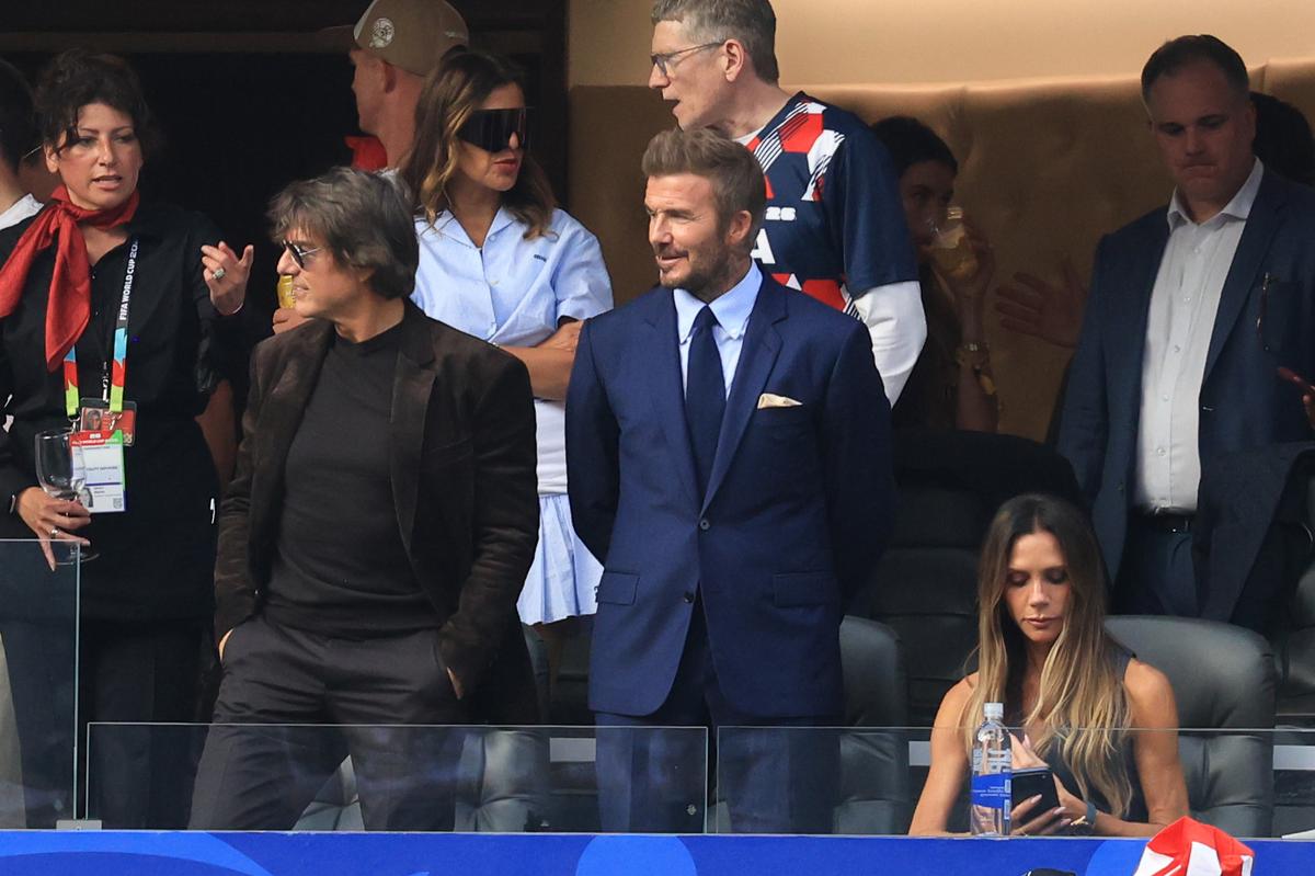 I l-a aruncat în cap lui Beckham! Reporterul GSP era la 3 metri distanță și a surprins întreaga scenă ciudată, la SUA - Paraguay