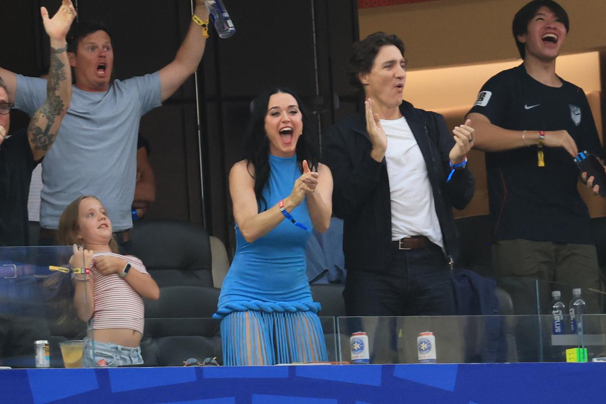Katy Perry, în tribune la SUA - Paraguay 4-1