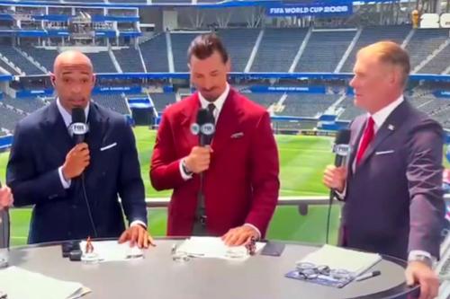 De la stânga la dreapta: Henry, Ibrahimovic, Lalas