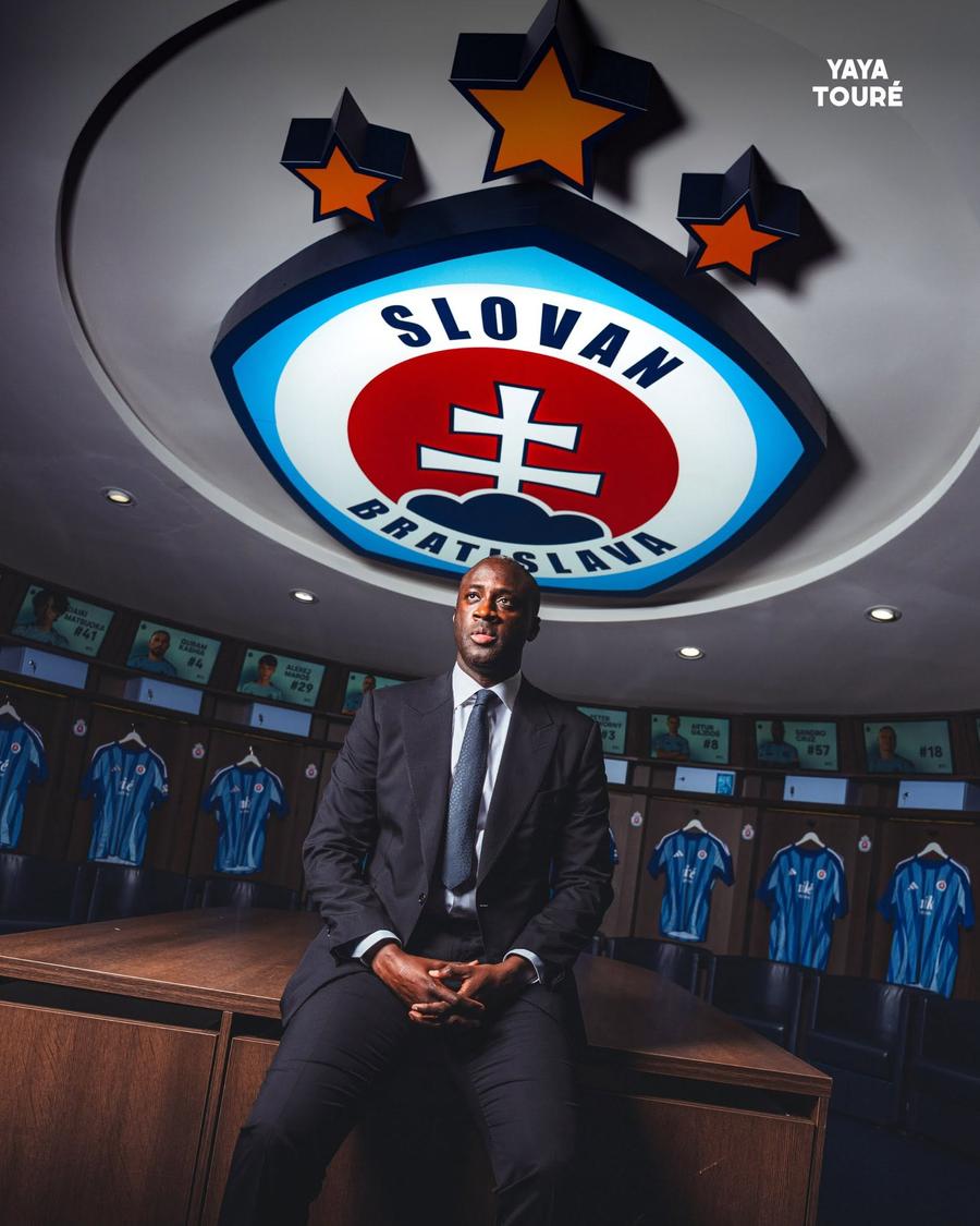 Yaya Toure, noul antrenor al formației Slovan Bratislava // Sursă foto: Facebook @Yaya Touré Yaya Toure și-a găsit echipă! Fostul star de la Manchester City a semnat primul contract ca antrenor principal